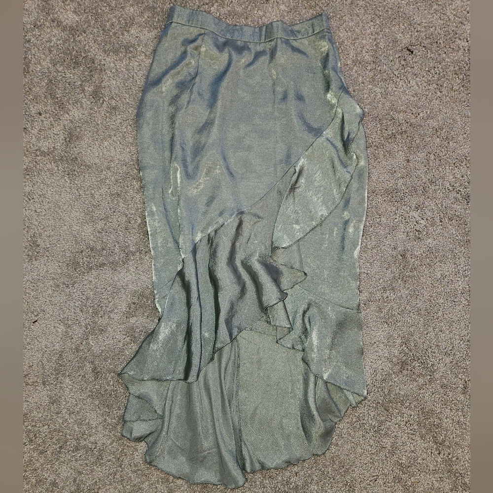 Elegant Satin Skirt In Sage Green